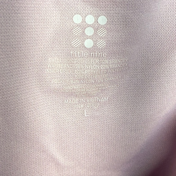 EUC Title Nine Wahine Swim Shorts Magenta Berry Pink 2.5" Mid Rise Lined - Picture 4 of 4